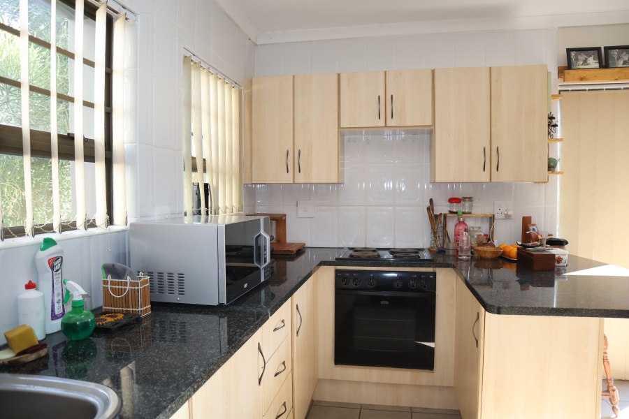 2 Bedroom Property for Sale in C Place Eastern Cape